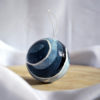 Boule de Noël bleue, blanche et noire n°2/4 (vendu) – Image 2